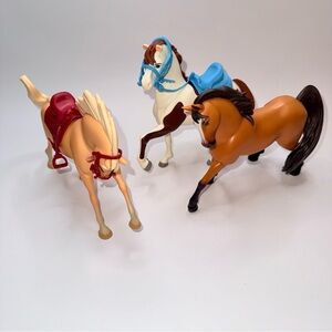 2017/2018 6 Inch Just Play Spirit Horses Set Of 3 With Accessories